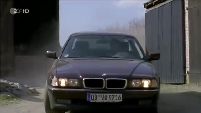 1995 BMW 7 [E38]