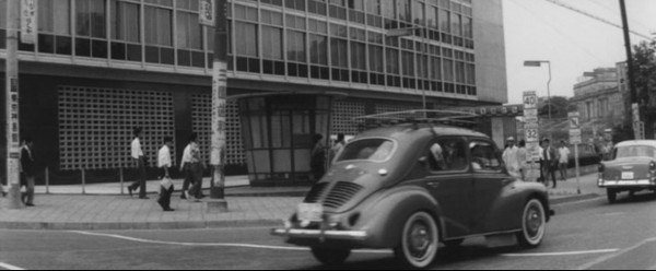 Hino Renault 4CV