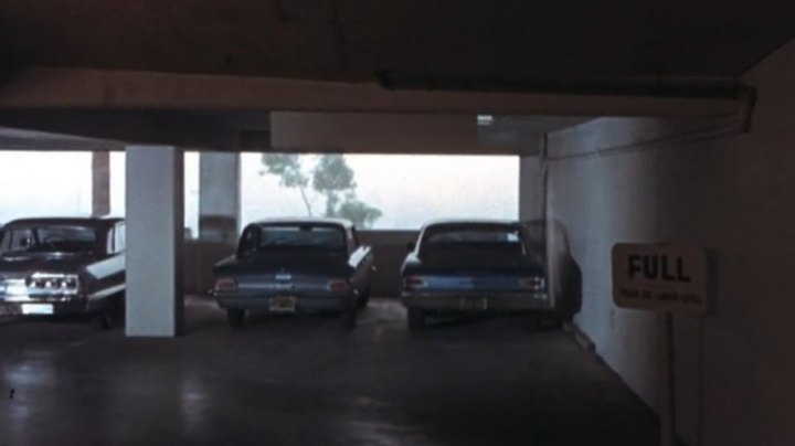 1962 Pontiac Tempest 4 door sedan