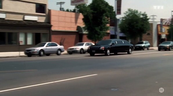 2000 Cadillac DeVille Stretched Limousine