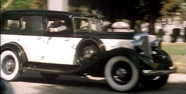1933 Chrysler Royal Eight