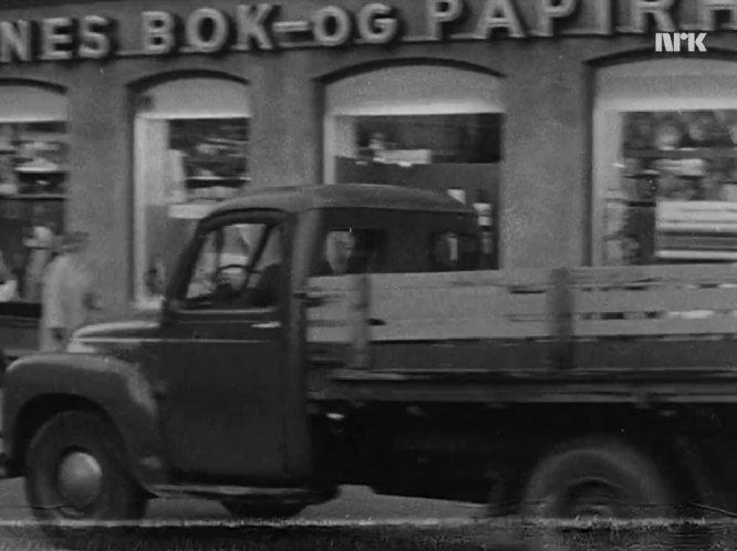 1953 Commer Superpoise A-Series 15cwt MkIII