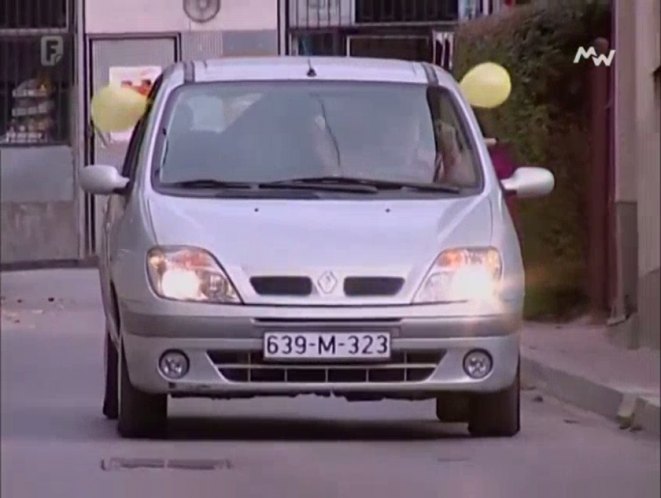 IMCDb org 2002 Renault Scenic 1 J64 in Viza za budućnost Mikrofon