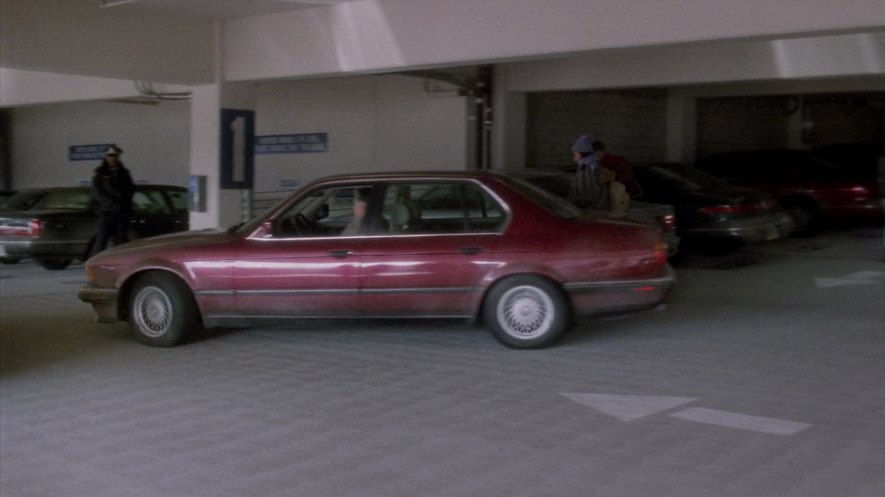 1993 BMW 740iL [E32]