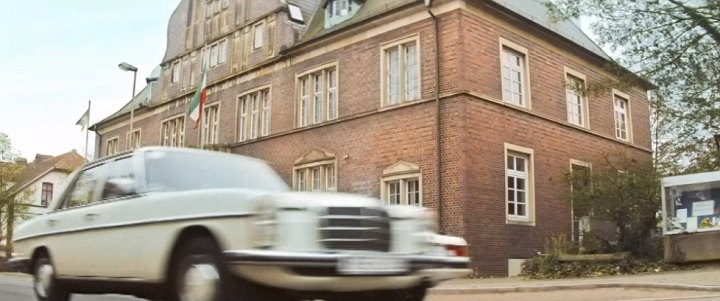1974 Mercedes-Benz [W115]