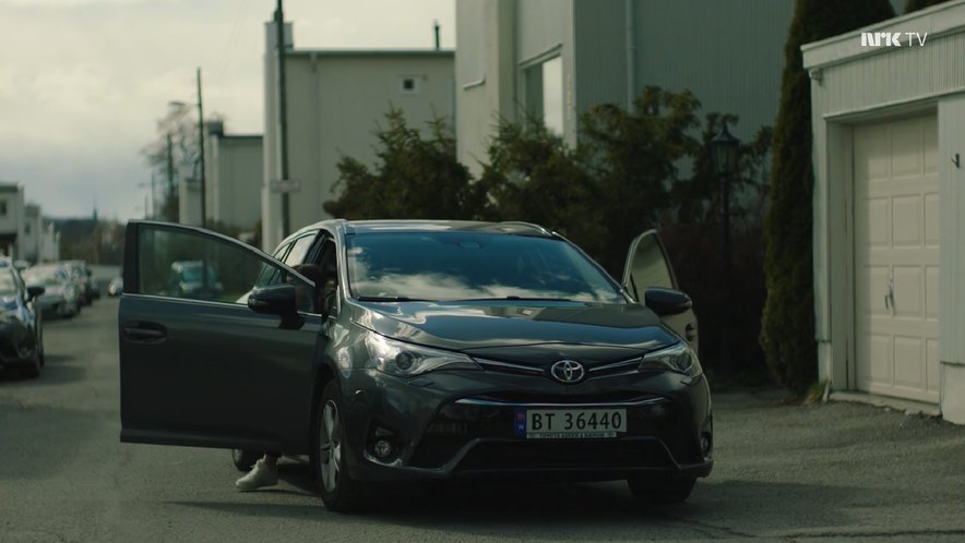 2016 Toyota Avensis Stasjonsvogn [ZRT271]