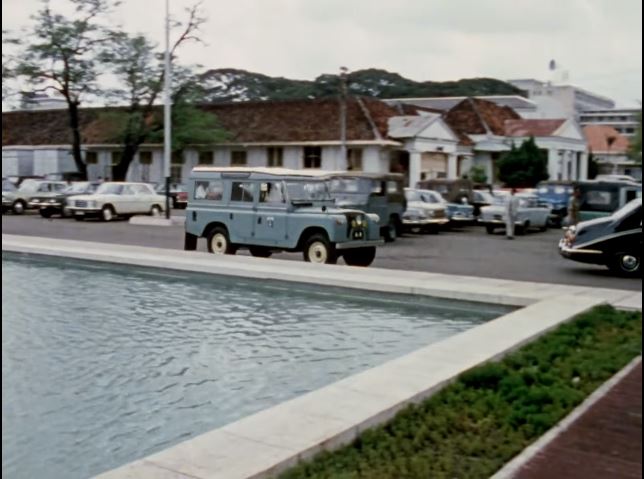 1961 Land-Rover 109'' Series IIa Station Wagon