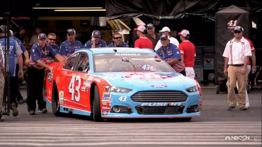 2015 Ford Fusion NASCAR
