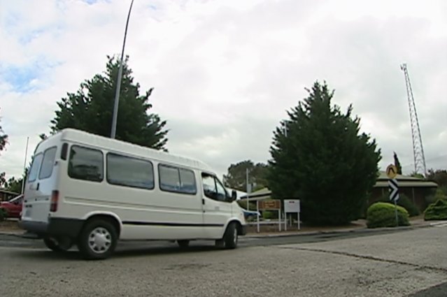 1999 Ford Transit Minibus MkIII [VG]