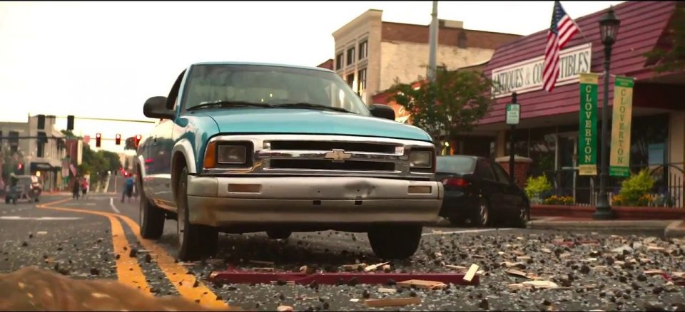 1994 Chevrolet S-10 [GMT325]