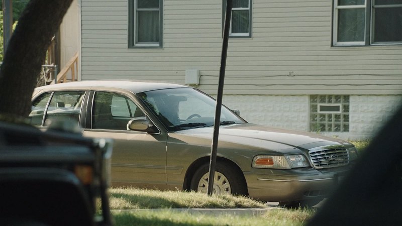 2003 Ford Crown Victoria SAP