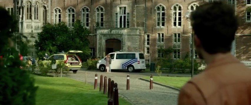 IMCDb Org 2010 Volkswagen Transporter Politie T5 Typ 7H In Terug Naar Morgen 2015