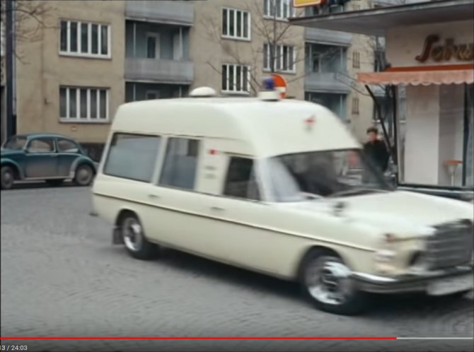 1969 Mercedes-Benz 230 Ambulance Binz Europ 1200 L [W114]