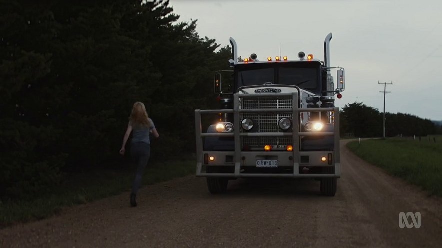 Freightliner FLC