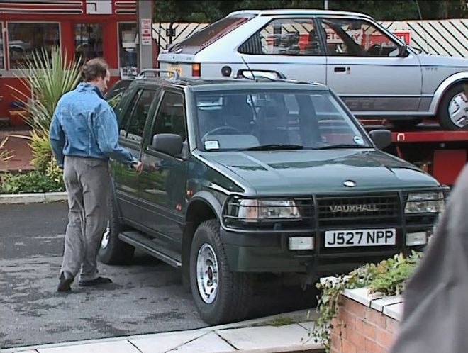 1992 Vauxhall Frontera 2.4i [UT4]