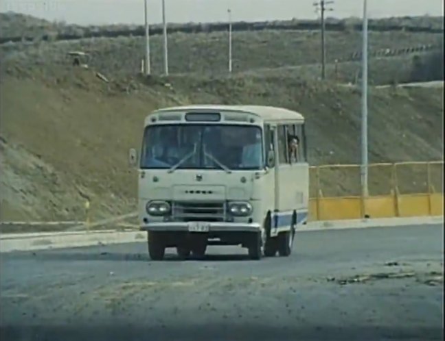 1968 Isuzu Light Bus [BY30]