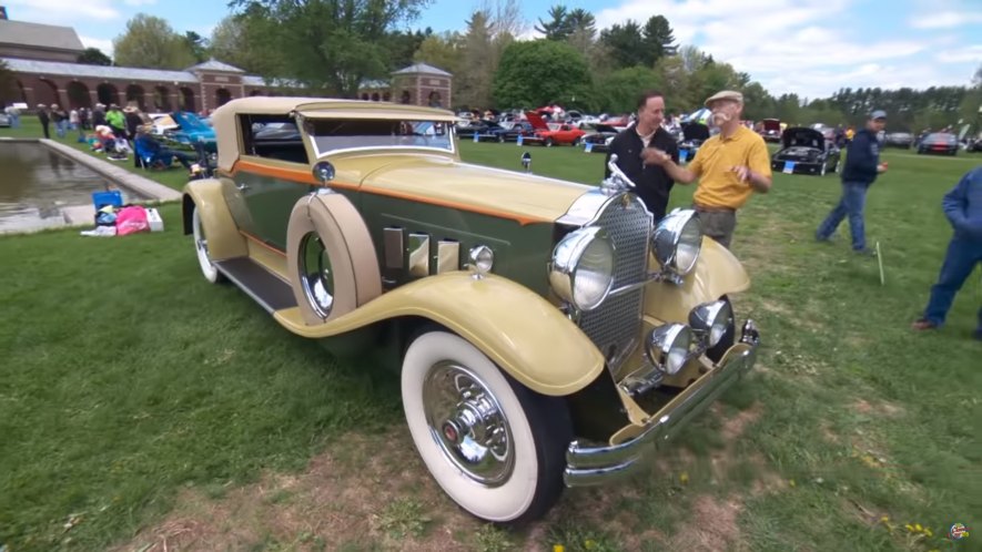 1930 Packard Deluxe Eight Waterhouse Convertible [745]
