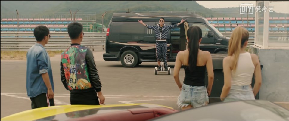 2003 GMC Savana [GMT610]