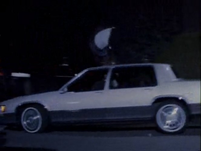 1989 Cadillac Sedan DeVille