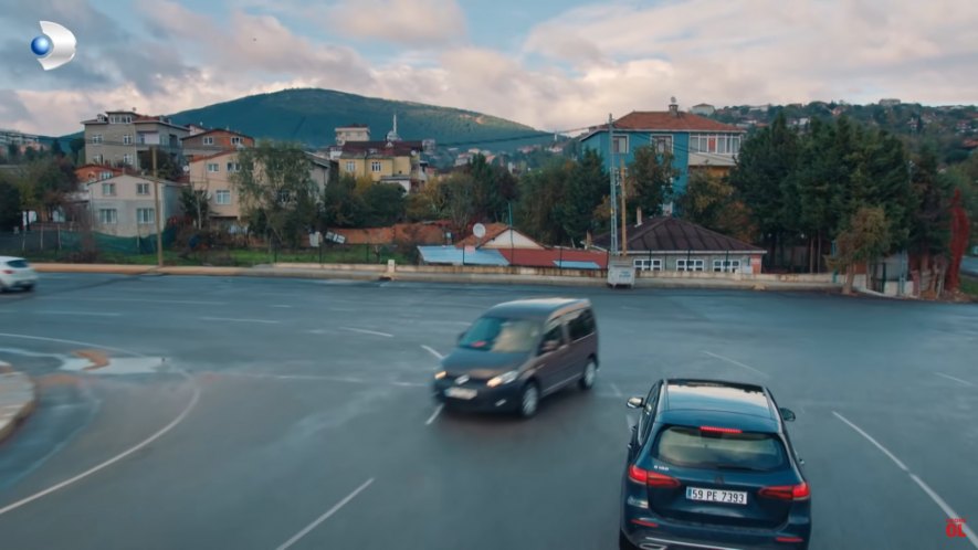 IMCDb Org Volkswagen Caddy III Typ 2K In Sadakatsiz 2020