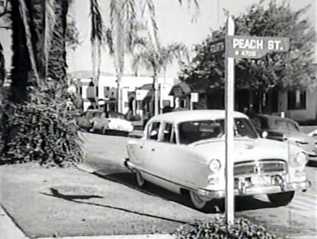 1954 Nash Ambassador Custom 4-door Airflyte Sedan [5475]