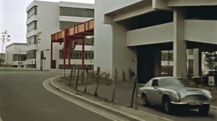 1970 Aston Martin DB6 MkII