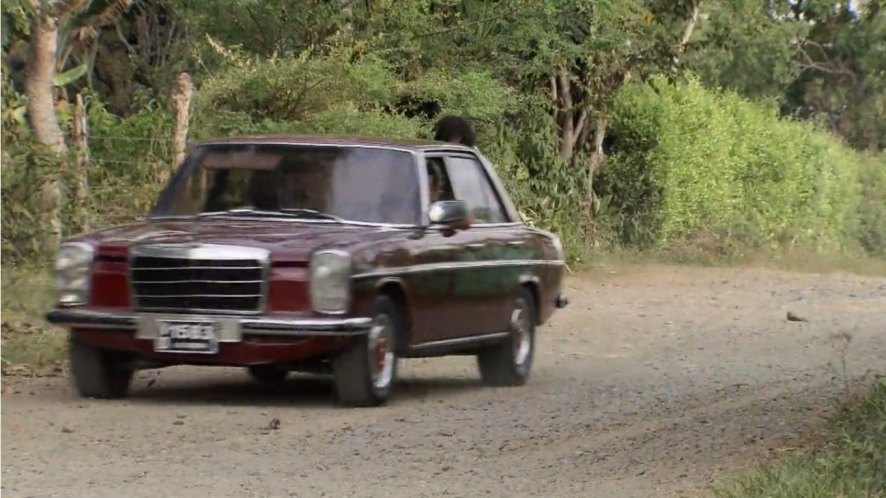 IMCDb org 1974 Mercedes Benz W115 in La selección 2013 2014