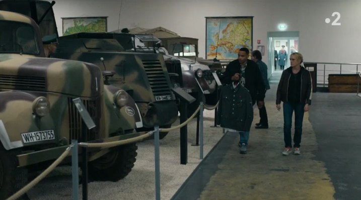 Unic P107 Schützenpanzerwagen auf Fahrgestell U304(f)