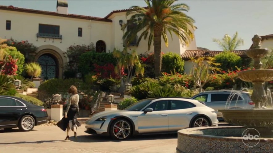 2022 Porsche Taycan 4 Cross Turismo [9J1]