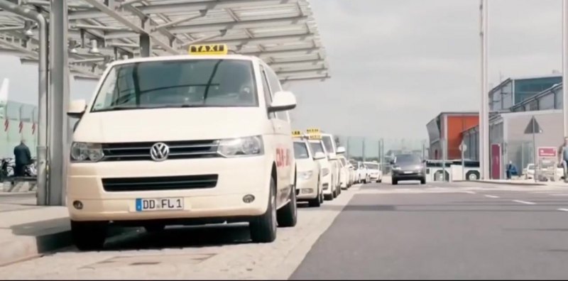 2010 Volkswagen Caravelle T5 [Typ 7H]