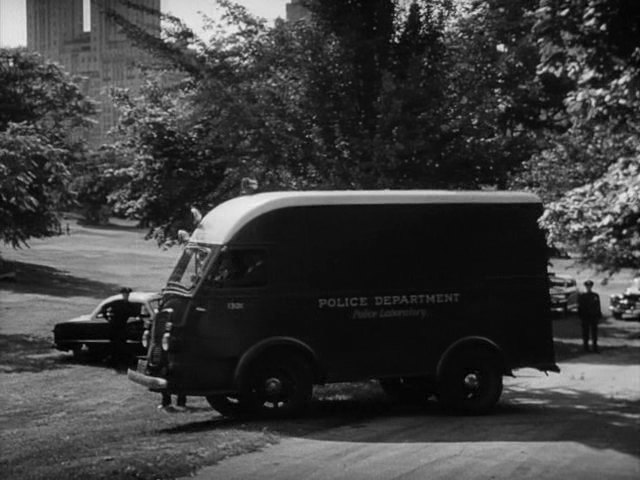 1939 International Harvester D-Series COE