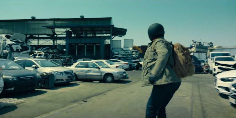 IMCDb Org 2007 Hyundai Avante HD In Money Heist Korea Joint