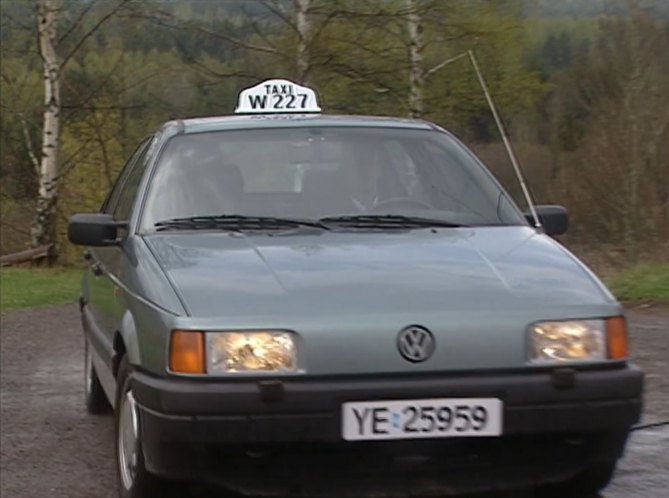 1989 Volkswagen Passat 1.8 CL B3 [Typ 35i]