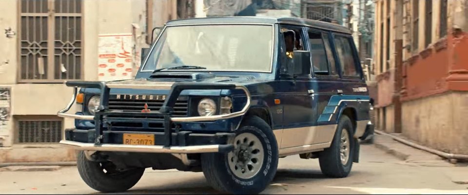 1988 Mitsubishi Pajero Turbo Wagon [L040]