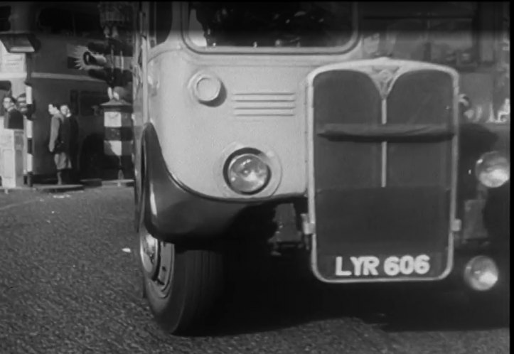 1951 AEC Regent III Weymann RT3387