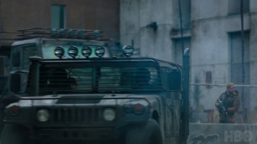 AM General HMMWV M1043