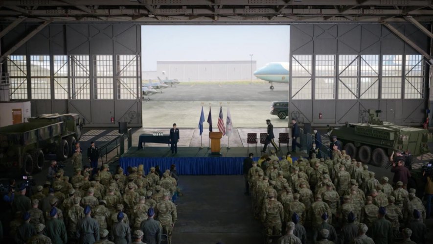 1982 Oshkosh M977 HEMTT