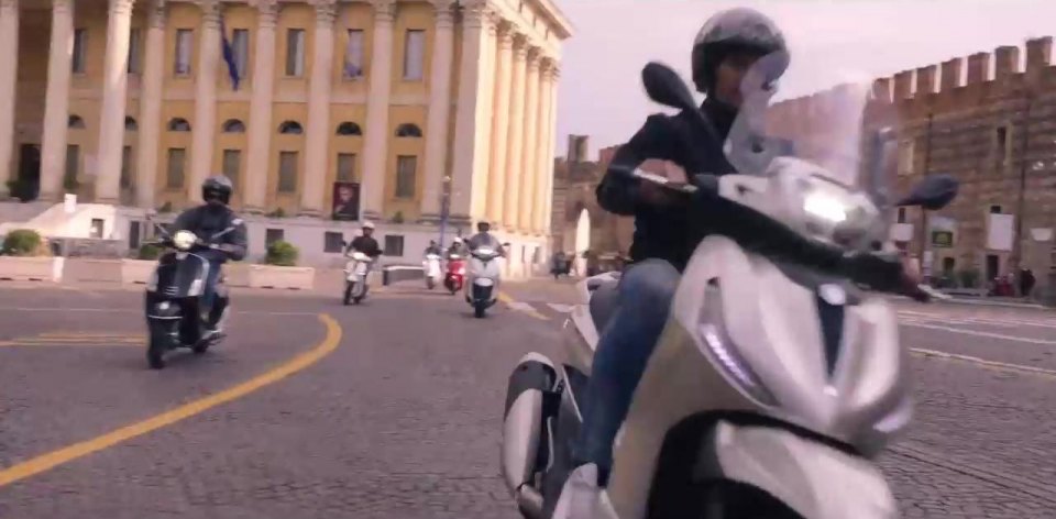 2021 Piaggio Beverly