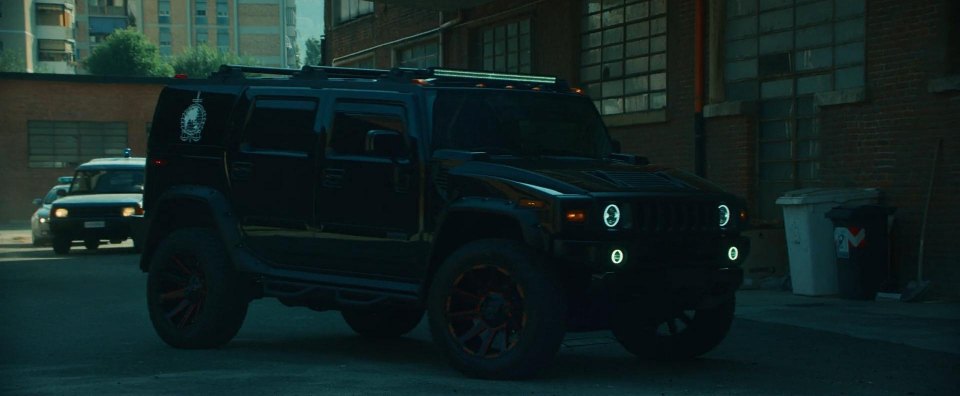 2003 Hummer H2 [GMT820]