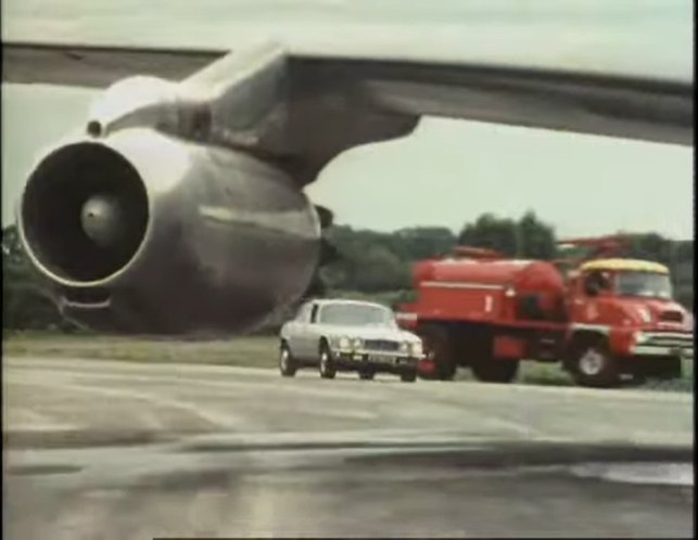 1962 Thames Trader Airport fire truck MkII