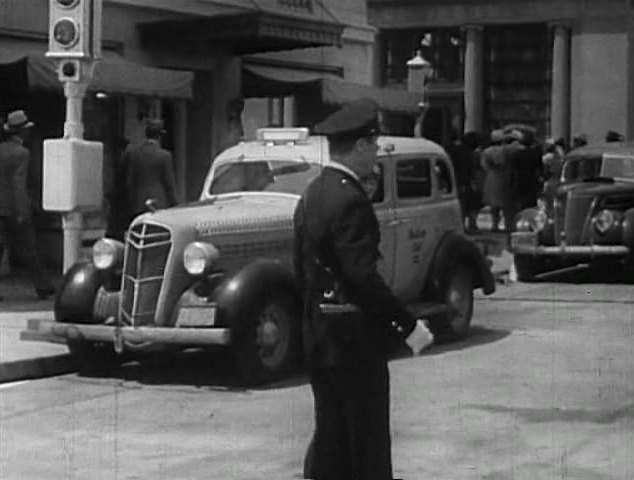 1935 De Soto Airstream Taxicab James F. Waters, Inc. [SF]