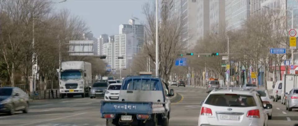 2004 Hyundai New Power Truck