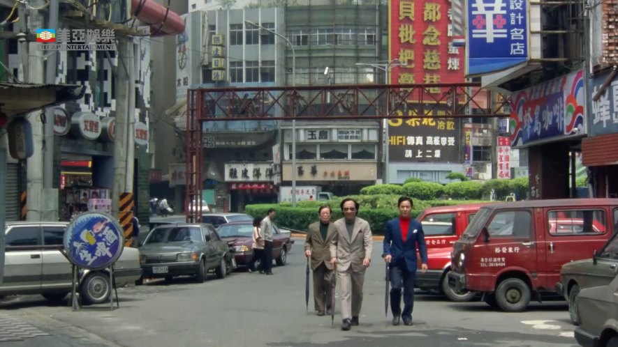 1988 Peugeot 305 GL [581M]