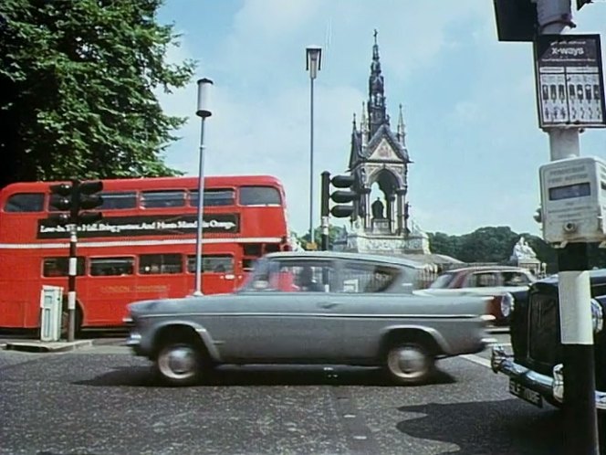 1960 Ford Anglia Deluxe [105E]