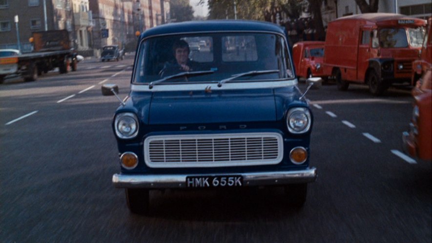 1966 Morris LD Royal Mail Van