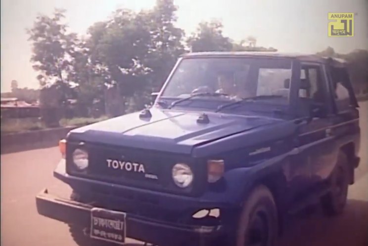 Toyota Land Cruiser [J70]