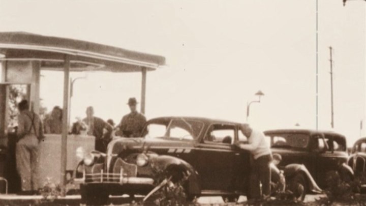 1940 Pontiac unknown Two-Door Touring Sedan