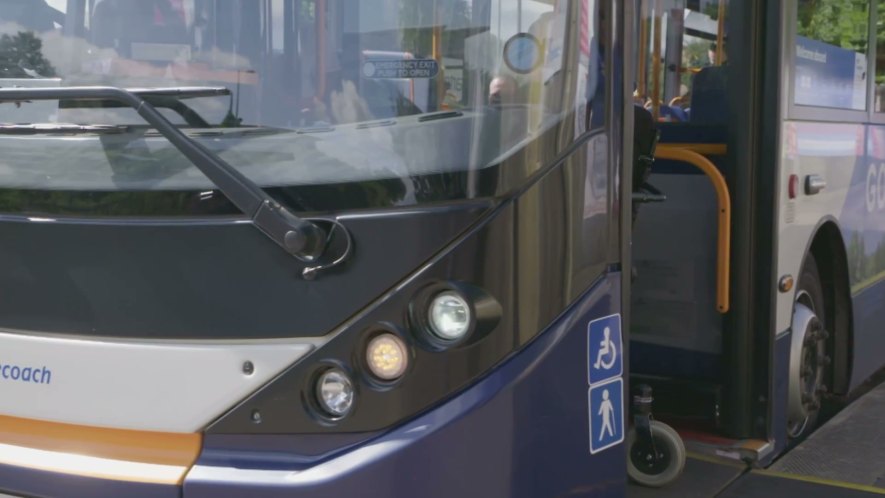 Alexander Dennis Enviro200 MMC