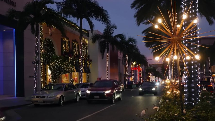 2016 Mitsubishi Outlander [CW]