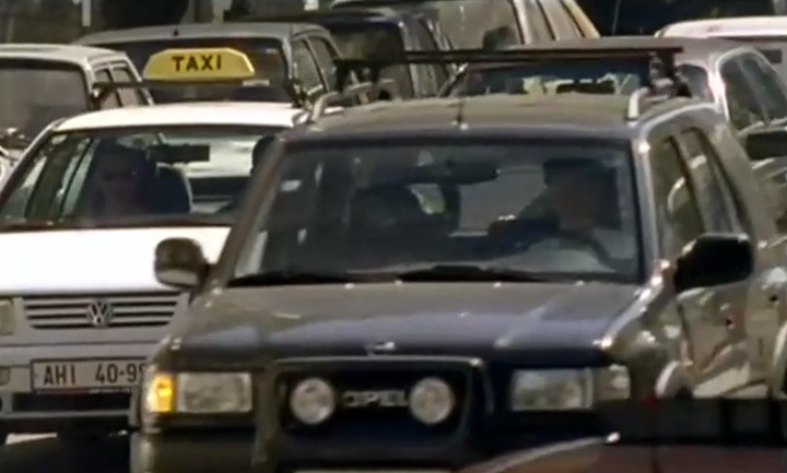 1998 Opel Frontera 3.2 V6 [UT4]